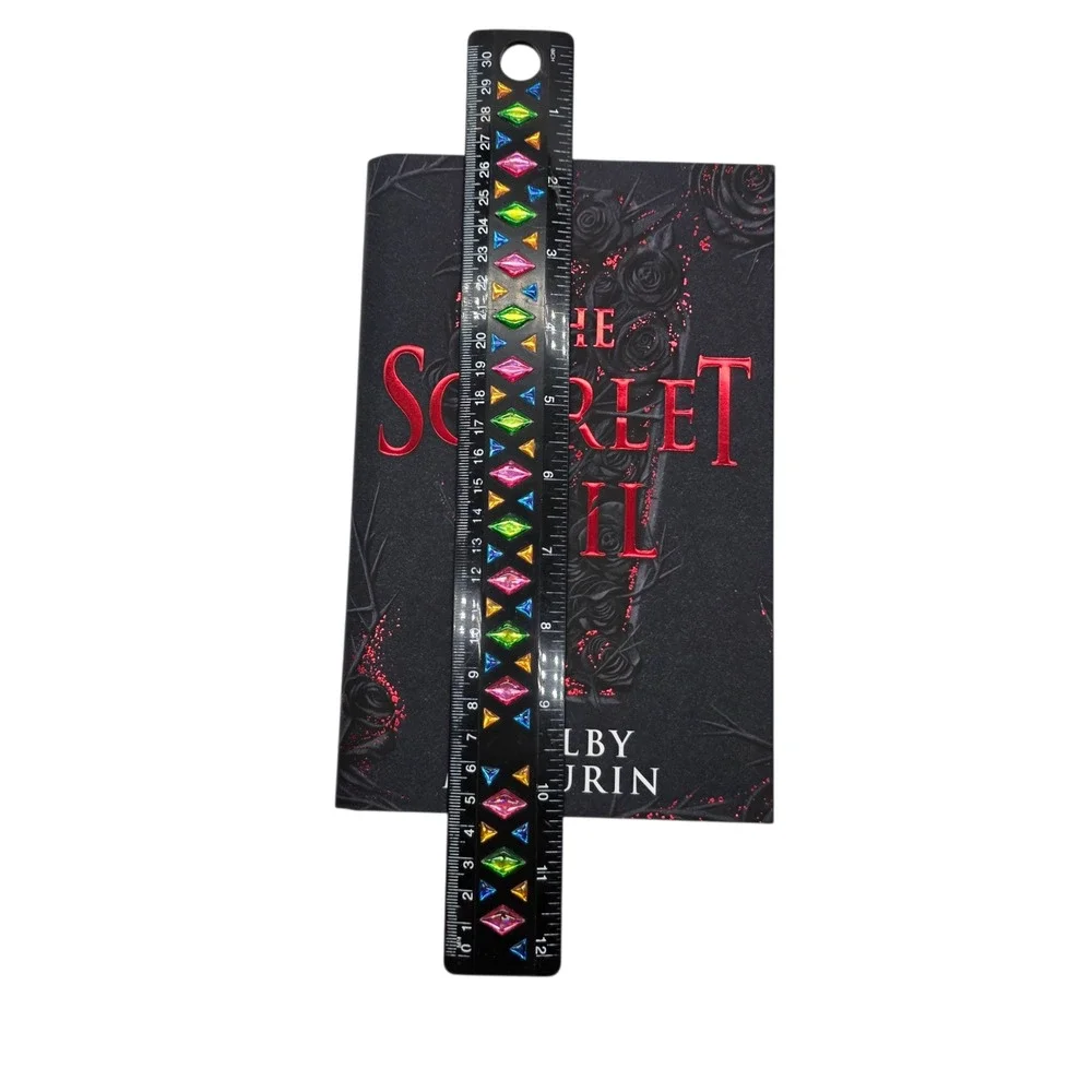 The Scarlet Veil Shelby Mahurin Fairyloot Exclusive Edition Signed NEW